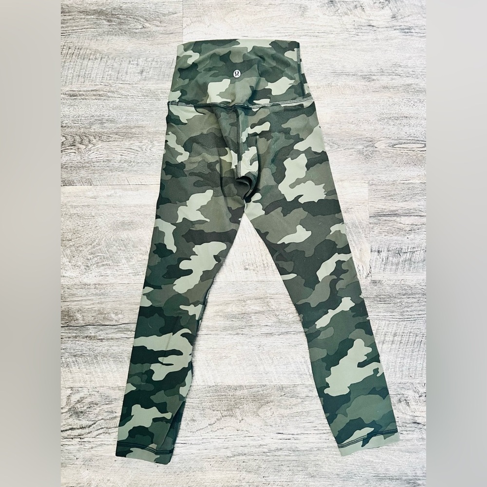 Lululemon Align High Rise 23” in camo